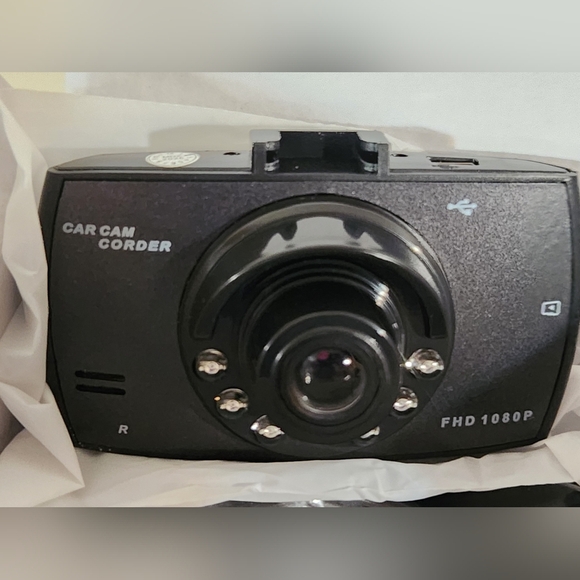 G314 HD 1080P Dash Cam (PREMIUM) for Cars 2.7" LCD and Night Vision - Picture 12 of 14